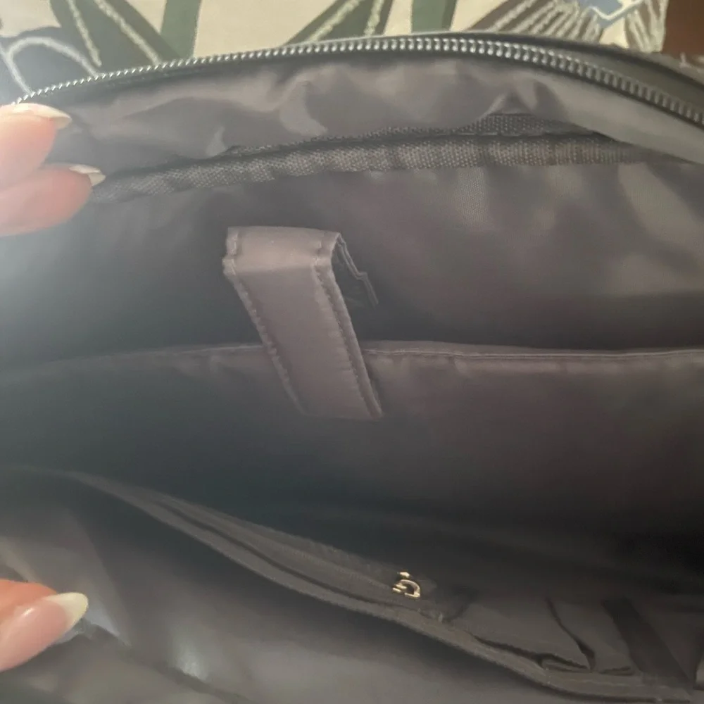 Black Croc-Texture Laptop Tote Bag -